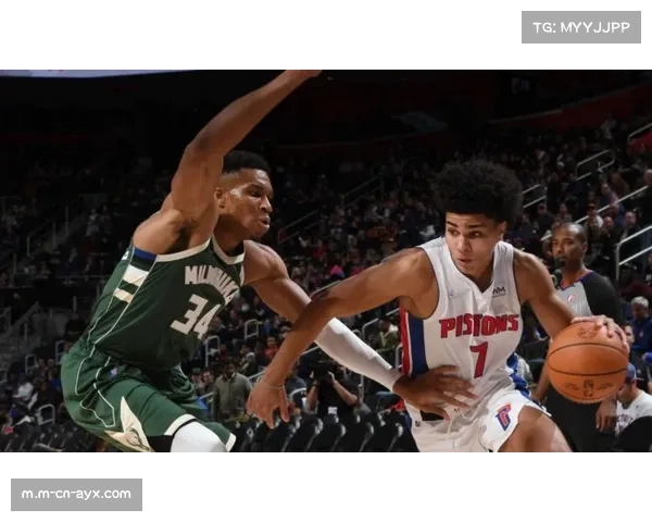 老鹰外线失准三分仅2中,表现低迷拖慢比赛节奏